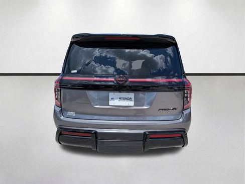 Used 2025 Nissan Armada PRO-4X AWD/4WD image 5