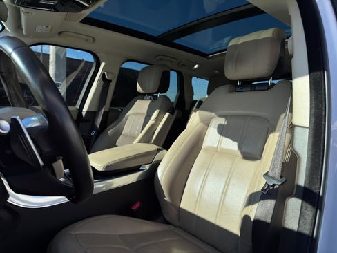 Used 2022 Land Rover Range Rover Sport HSE Silver Edition image 16