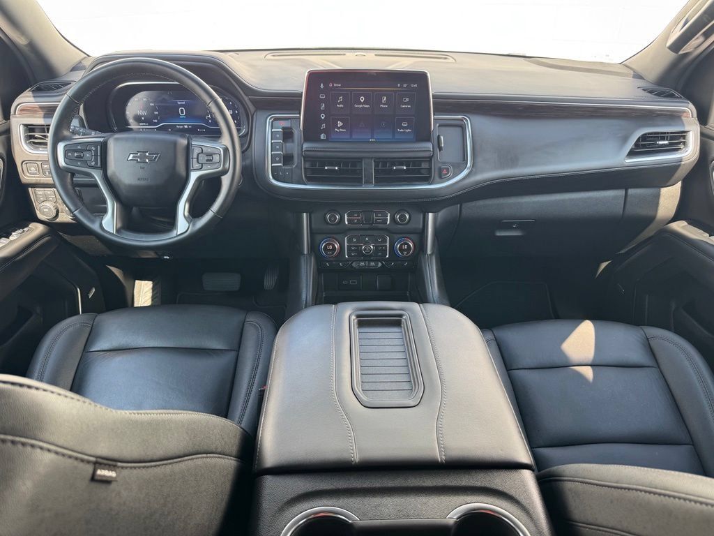 Used 2024 Chevrolet Suburban Z71 w/ Luxury Package AWD/4WD image 28