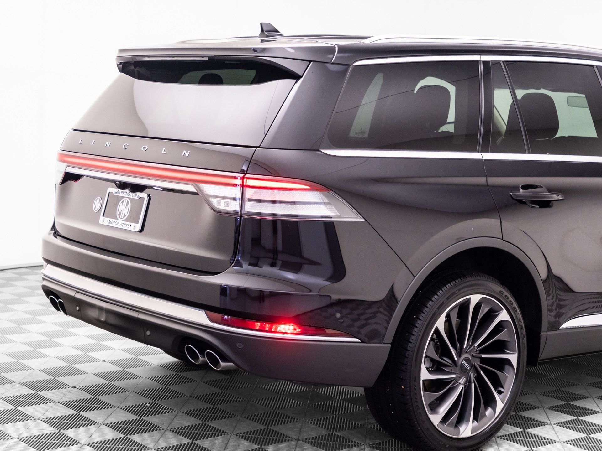 Used 2020 Lincoln Aviator Reserve w/ Equipment Group 202A AWD/4WD image 35