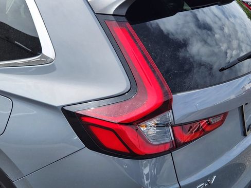 Used 2024 Honda CR-V EX image 13