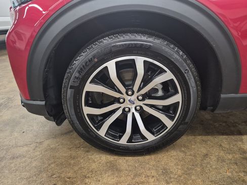 Used 2025 Ford Explorer ST-Line image 8