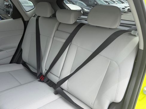 Used 2024 Hyundai Kona SEL FWD image 43