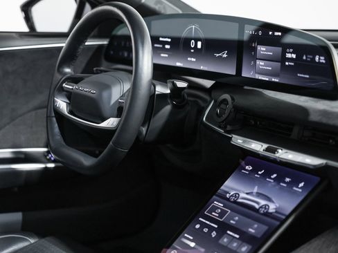 Used 2022 Lucid Air Grand Touring image 23