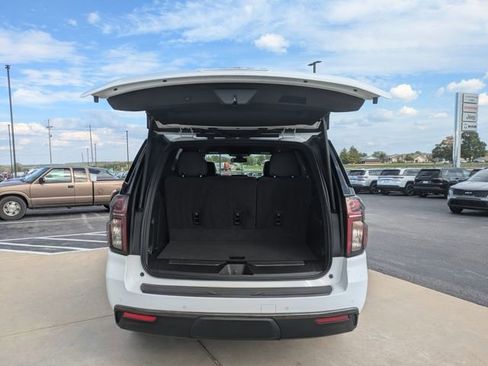 Used 2022 Chevrolet Tahoe Z71 w/ Luxury Package image 21