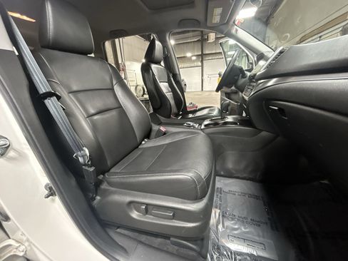 Used 2018 Honda Pilot EX-L image 29