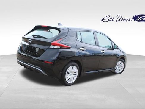Used 2025 Nissan Leaf S FWD image 5