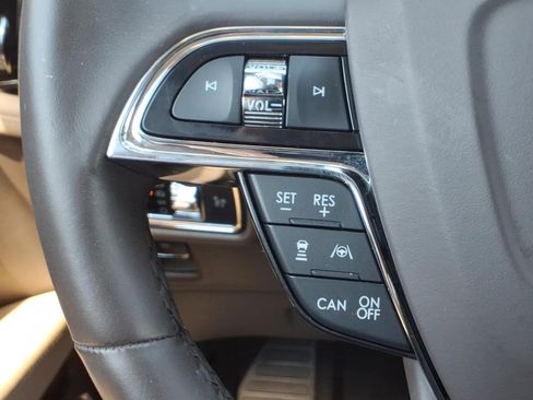 Certified 2022 Lincoln Nautilus Reserve w/ Equipment Group 201A AWD/4WD image 16