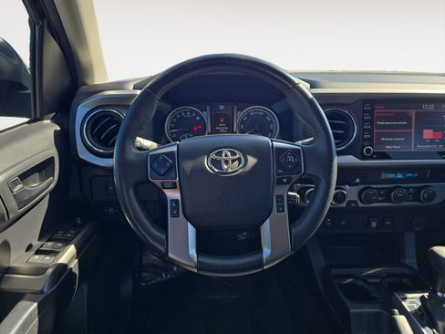Used 2023 Toyota Tacoma 4x4 Double Cab image 13