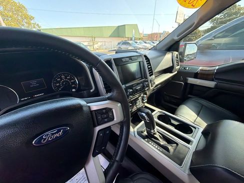 Used 2017 Ford F150 Lariat AWD/4WD image 18