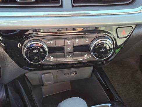 New 2026 Chevrolet Trax LT w/ Driver Confidence Package image 13