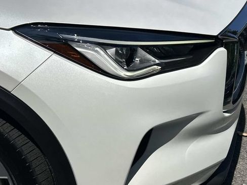 Certified 2025 INFINITI QX50 Luxe AWD/4WD image 10