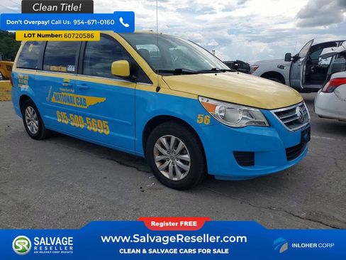 Used 2013 Volkswagen Routan SE FWD image 5
