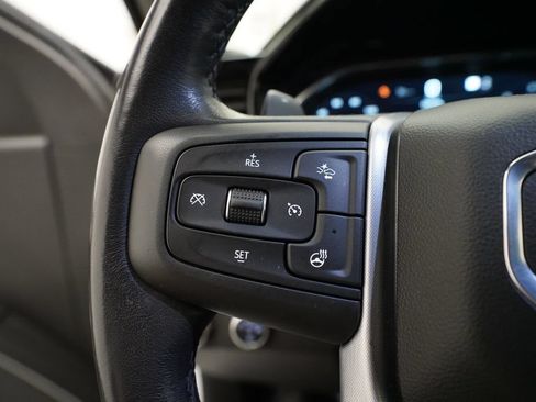 Used 2022 GMC Sierra 1500 SLT w/ SLT Convenience Package AWD/4WD image 17