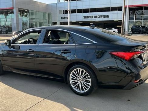 Used 2021 Toyota Avalon Limited w/ Advanced Safety Package image 23