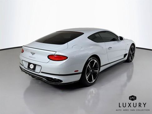 Used 2022 Bentley Continental GT AWD/4WD image 6