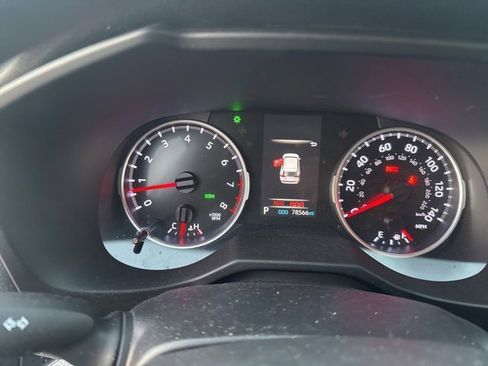 Used 2020 Toyota RAV4 XLE w/ Convenience Package image 16