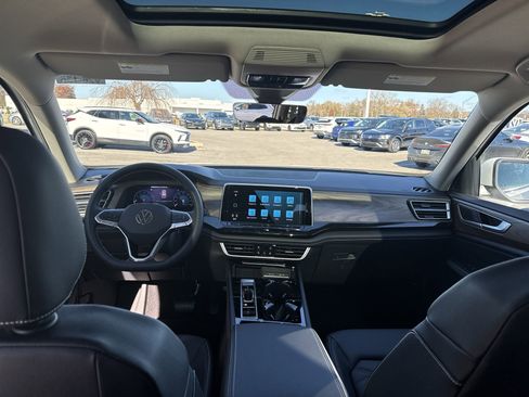 New 2026 Volkswagen Atlas SE image 21