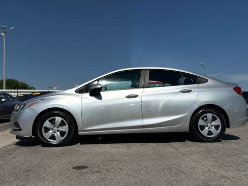 Used 2016 Chevrolet Cruze LS FWD image 6