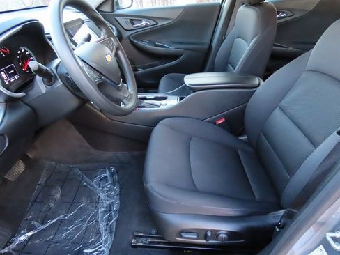 Used 2024 Chevrolet Malibu LT image 41