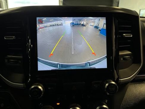 Used 2022 RAM 1500 Big Horn AWD/4WD image 27