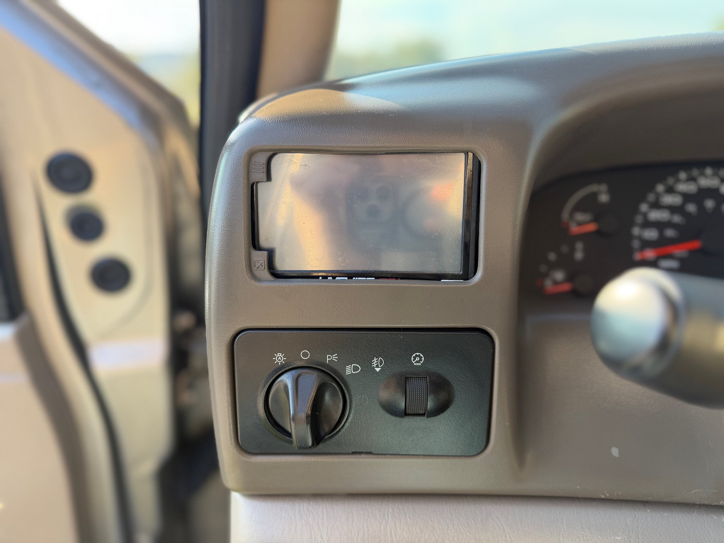 Used 2004 Ford F250 4x4 Crew Cab Super Duty image 14