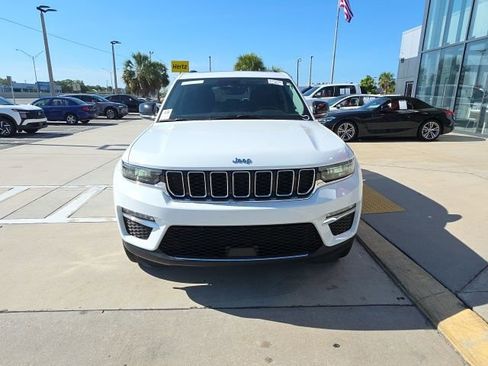 Used 2023 Jeep Grand Cherokee 4WD 4xe image 9