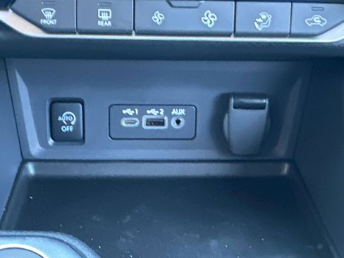 New 2025 Nissan Sentra SV w/ All-Weather Package image 36