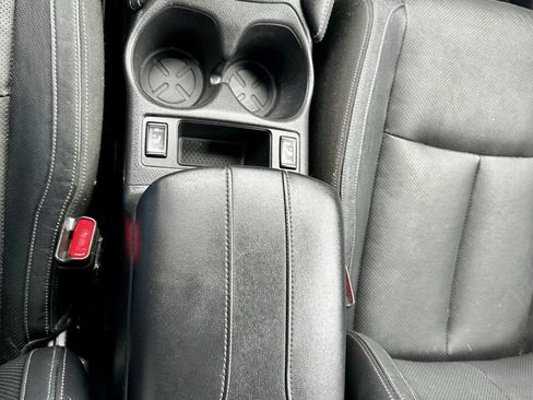 Used 2018 Nissan Rogue SL image 26