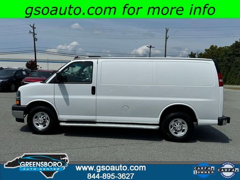 Used 2024 Chevrolet Express 2500 w/ Driver Convenience Package RWD image 4