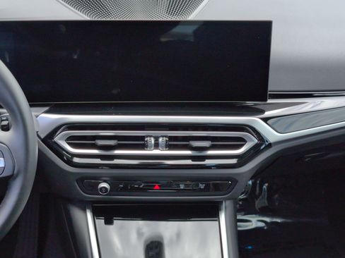 Used 2023 BMW i4 eDrive40 RWD image 30