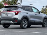 New 2026 Kia Seltos LX image 4