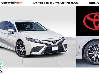 Used 2023 Toyota Camry SE