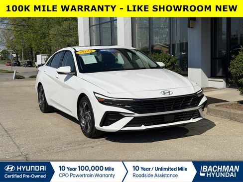 Certified 2025 Hyundai Elantra SEL FWD image 1