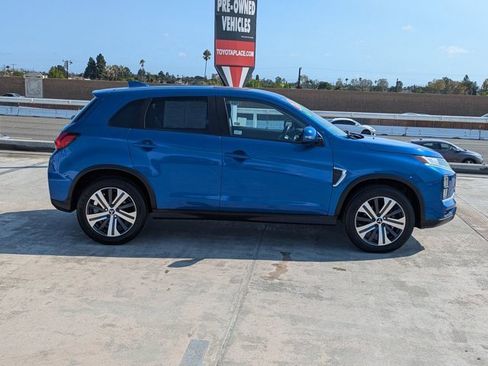 Used 2021 Mitsubishi Outlander Sport SE image 4