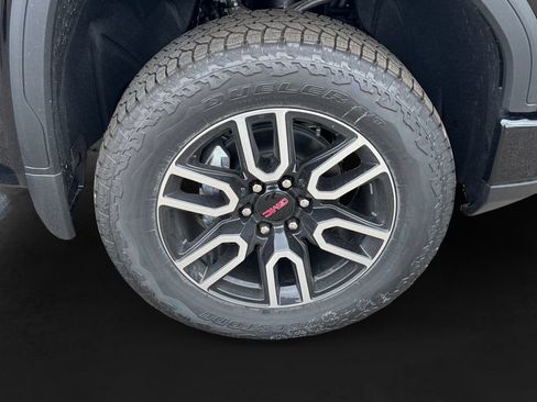 New 2026 GMC Sierra 1500 AT4 w/ AT4 Premium Package AWD/4WD image 11