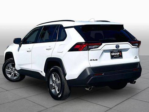 Used 2024 Toyota RAV4 LE AWD/4WD image 12