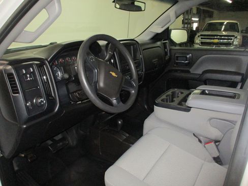 Used 2017 Chevrolet Silverado 2500 W/T image 18