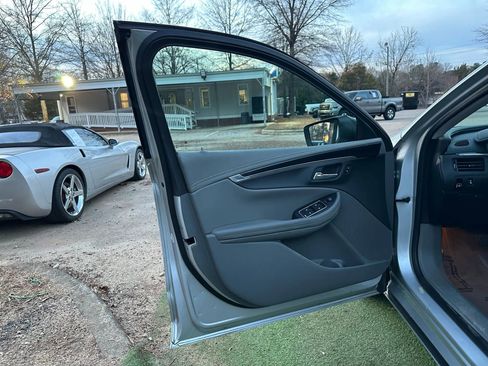Used 2019 Chevrolet Impala LS image 12