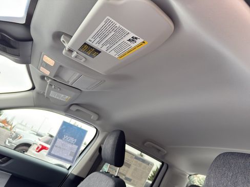 New 2025 Ford Maverick XLT w/ XLT Luxury Package image 24