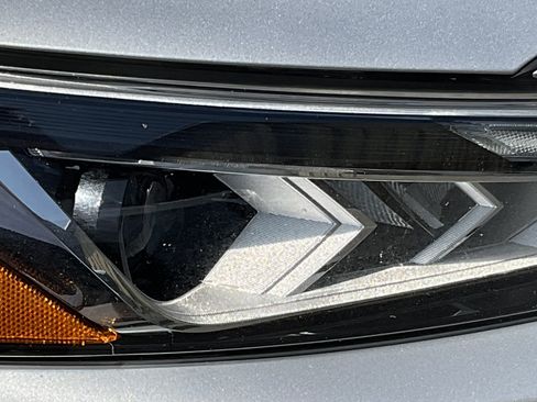 Used 2021 Nissan Altima 2.5 SR FWD image 9