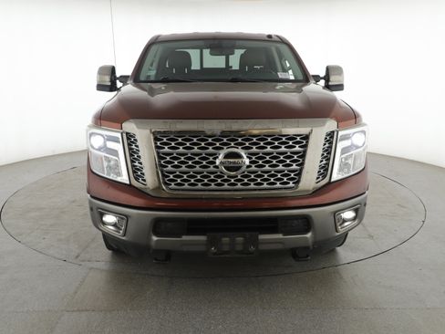 Used 2018 Nissan Titan Platinum Reserve w/ Platinum Utility Package image 20