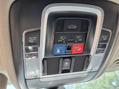 Certified 2024 RAM 2500 Laramie AWD/4WD image 34