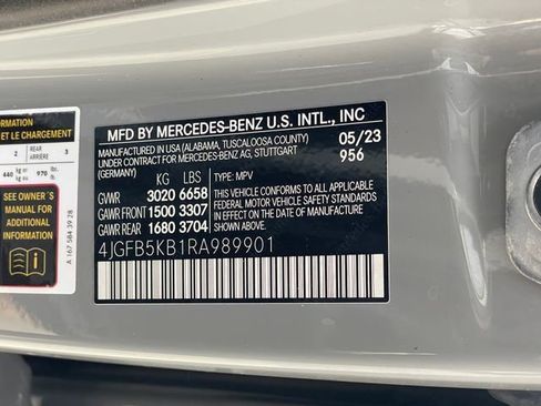 Used 2024 Mercedes-Benz GLE 450 4MATIC image 32