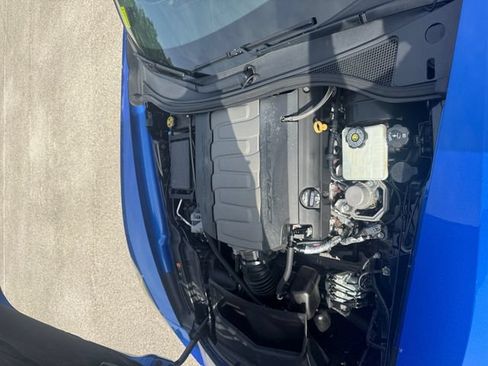 Used 2019 Chevrolet Corvette Stingray Coupe w/ Battery Protection Package RWD image 20