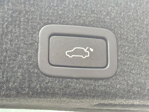 Used 2015 Volvo XC60 T6 Premier Plus AWD/4WD image 30