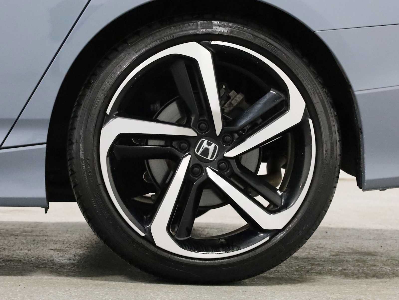 Used 2022 Honda Accord Sport image 36