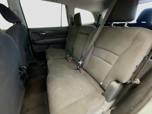 Used 2017 Honda Pilot LX image 14