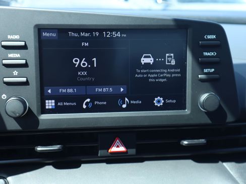 New 2026 Hyundai Elantra SEL Sport image 4