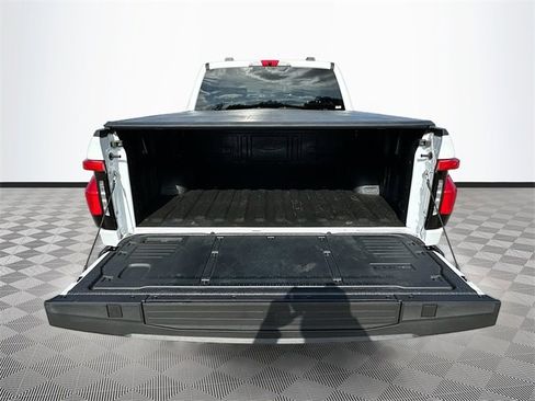 Used 2025 Ford F150 Lightning Flash image 27